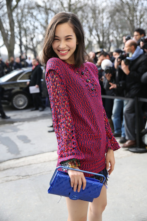 184_416408793_north_499x_white