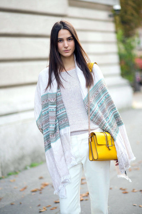 54bc23f850e41_-_hbz-poncho-4-pfw-ss2015-street-style-day5-08-lg