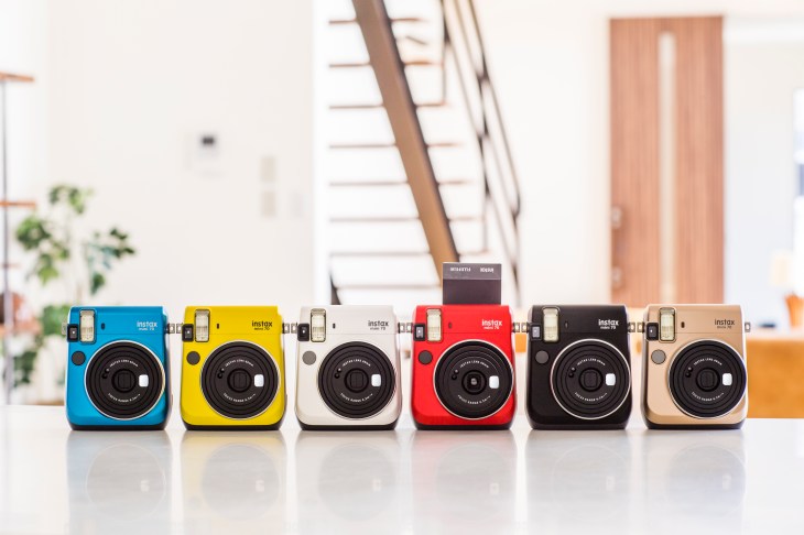 instax-70-new-photo-ambiance