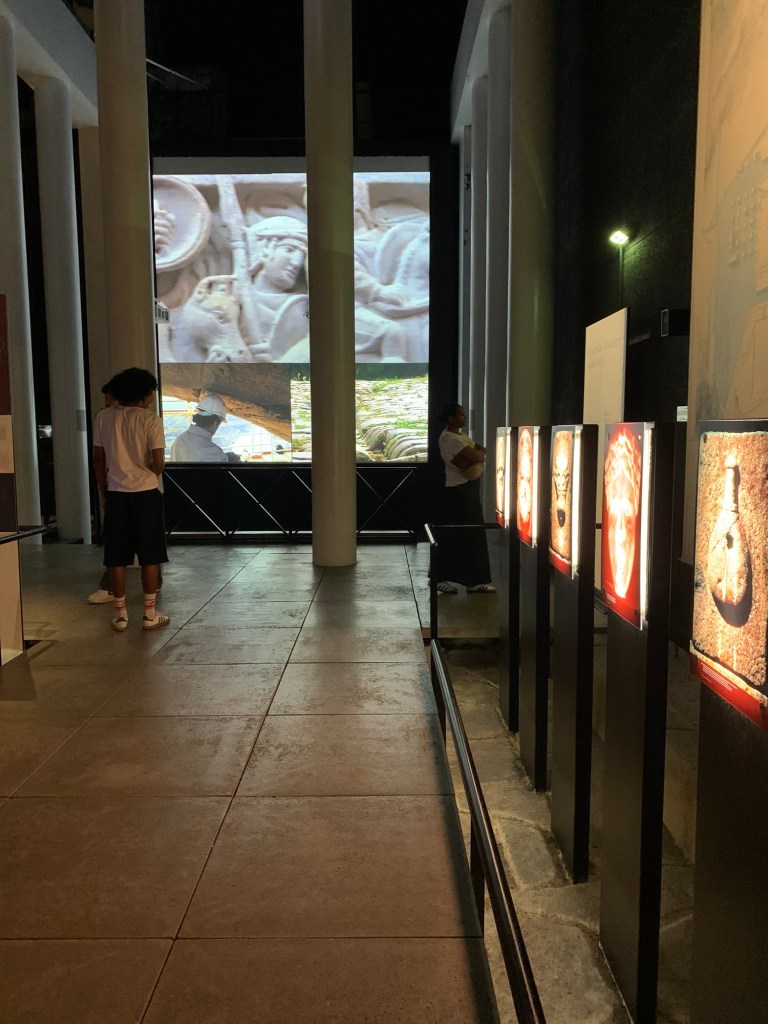 Clim, Lego géants romain Pourquoi Musée Pont Gard spot plus cool votre